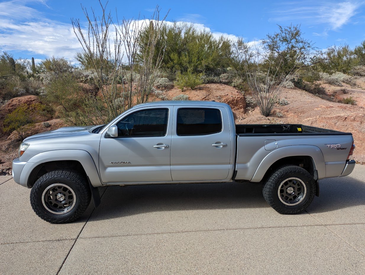 FNW Overland Spec B Graphite.jpg