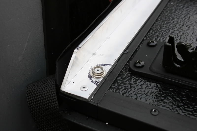 Fold-a-cover019_184b1048fe65c2e2bfc485a28d1df1ca91258dd7.jpg