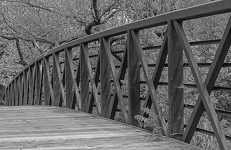 footbridge.jpg