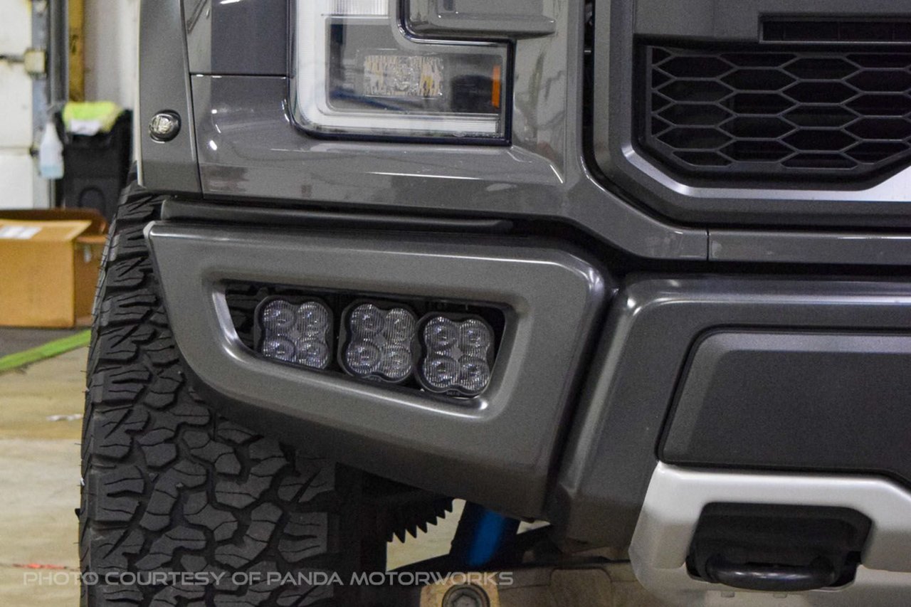ford_raptor_ss3_bracket_installed_1.jpg