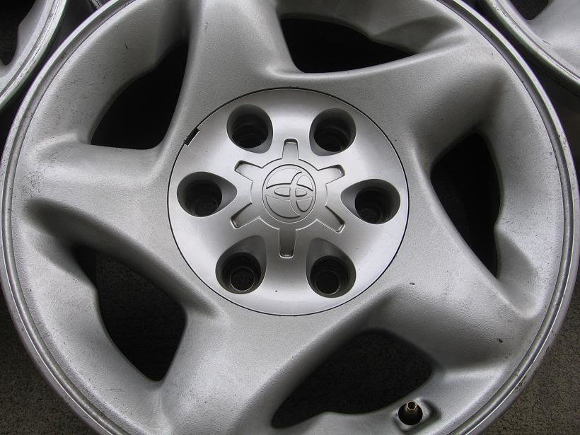 forsalewheelsandheadunit025_a30f3daead59e14d2256cdea2170175d809ab96f.jpg
