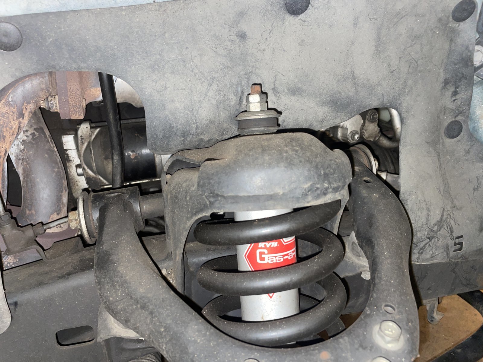 fron suspension upper.jpg