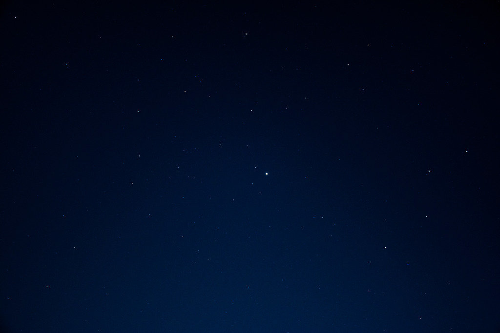 Front%20Yard%20Stars_zpsfobyutqt_7ee8cdb47a9d3706e6de8880265ff8057297b43c.jpg