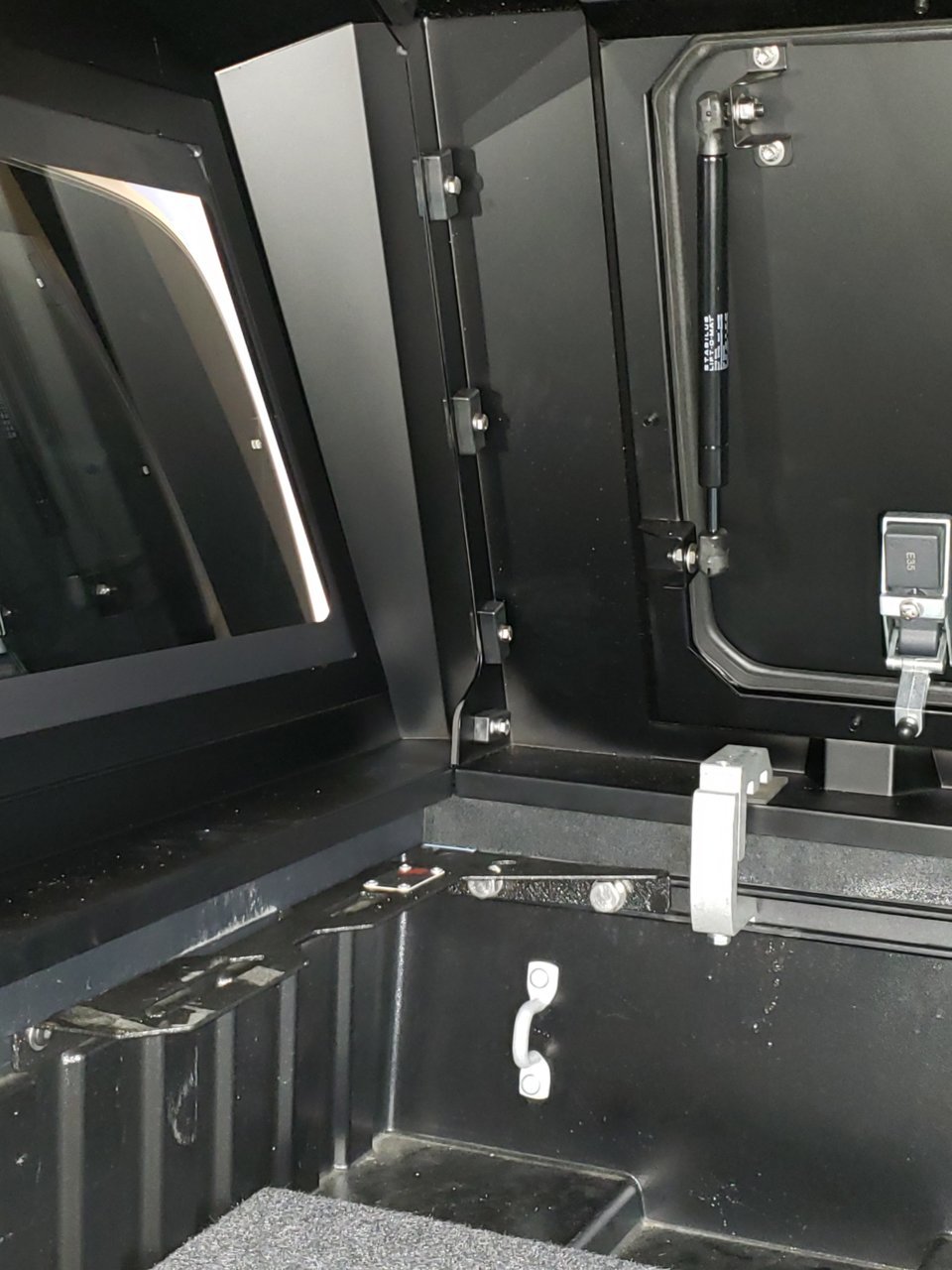 front bracket.jpg