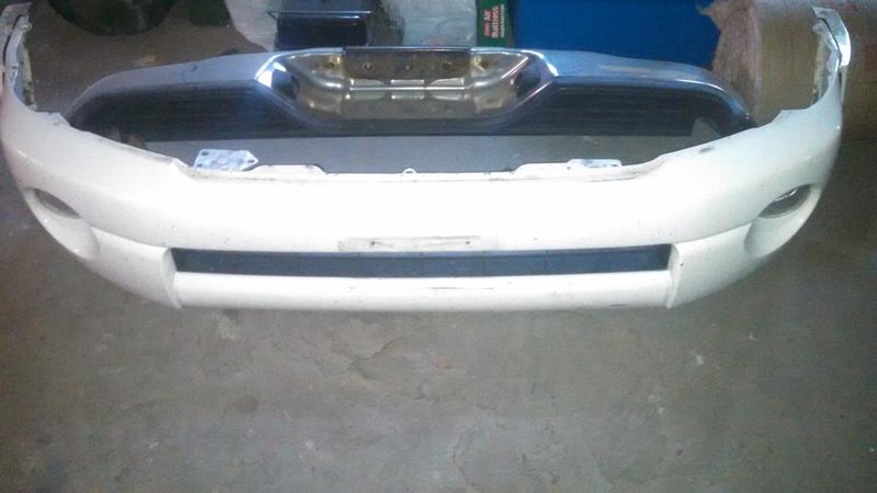 Front bumper2.jpg