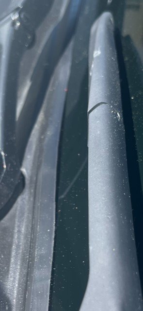 front cowl rubber.jpg