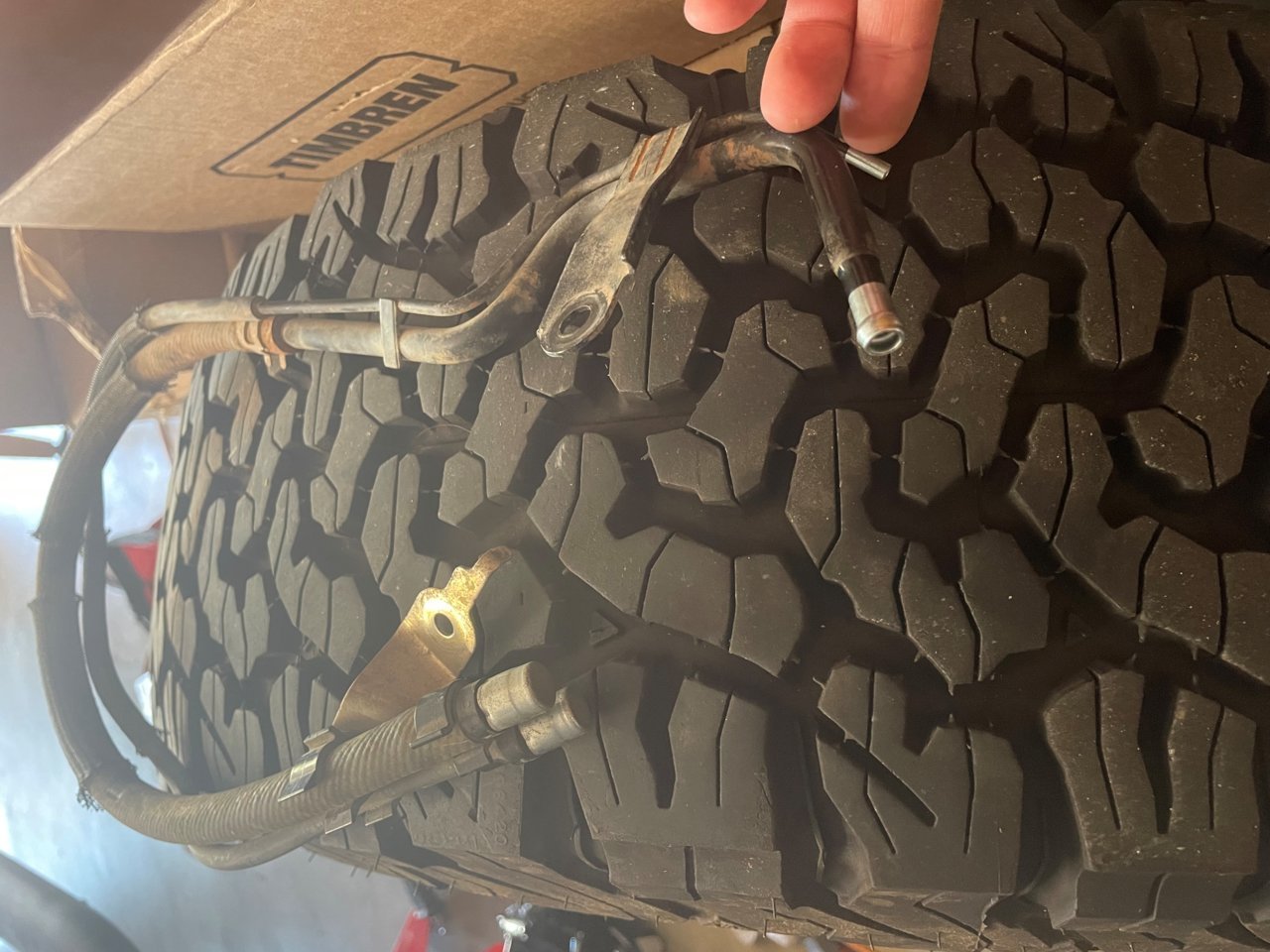 front diff breather lines.jpg