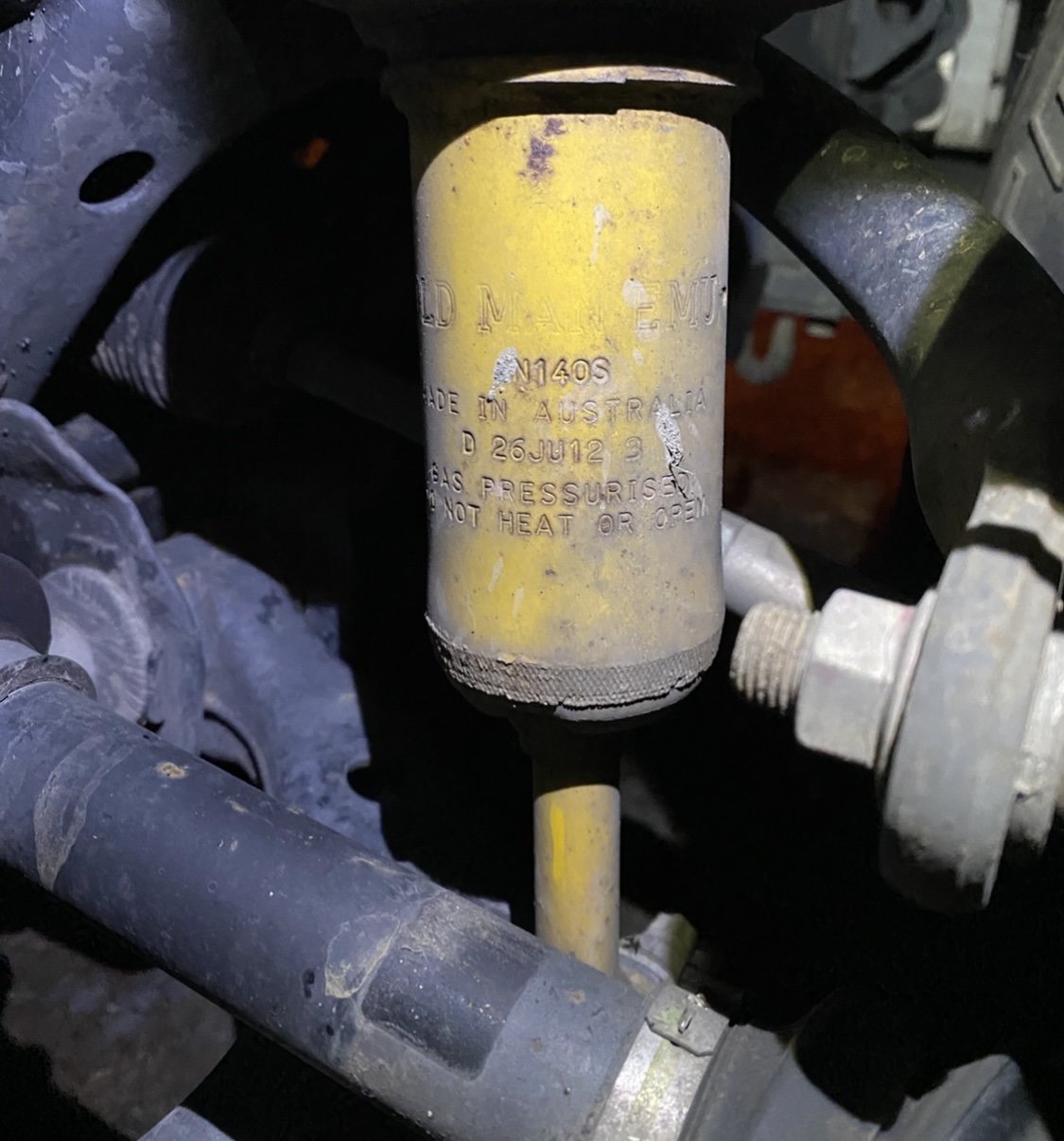 Front Strut.jpg