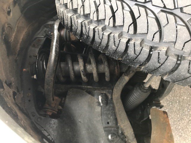 front tire shock rack pic.jpg