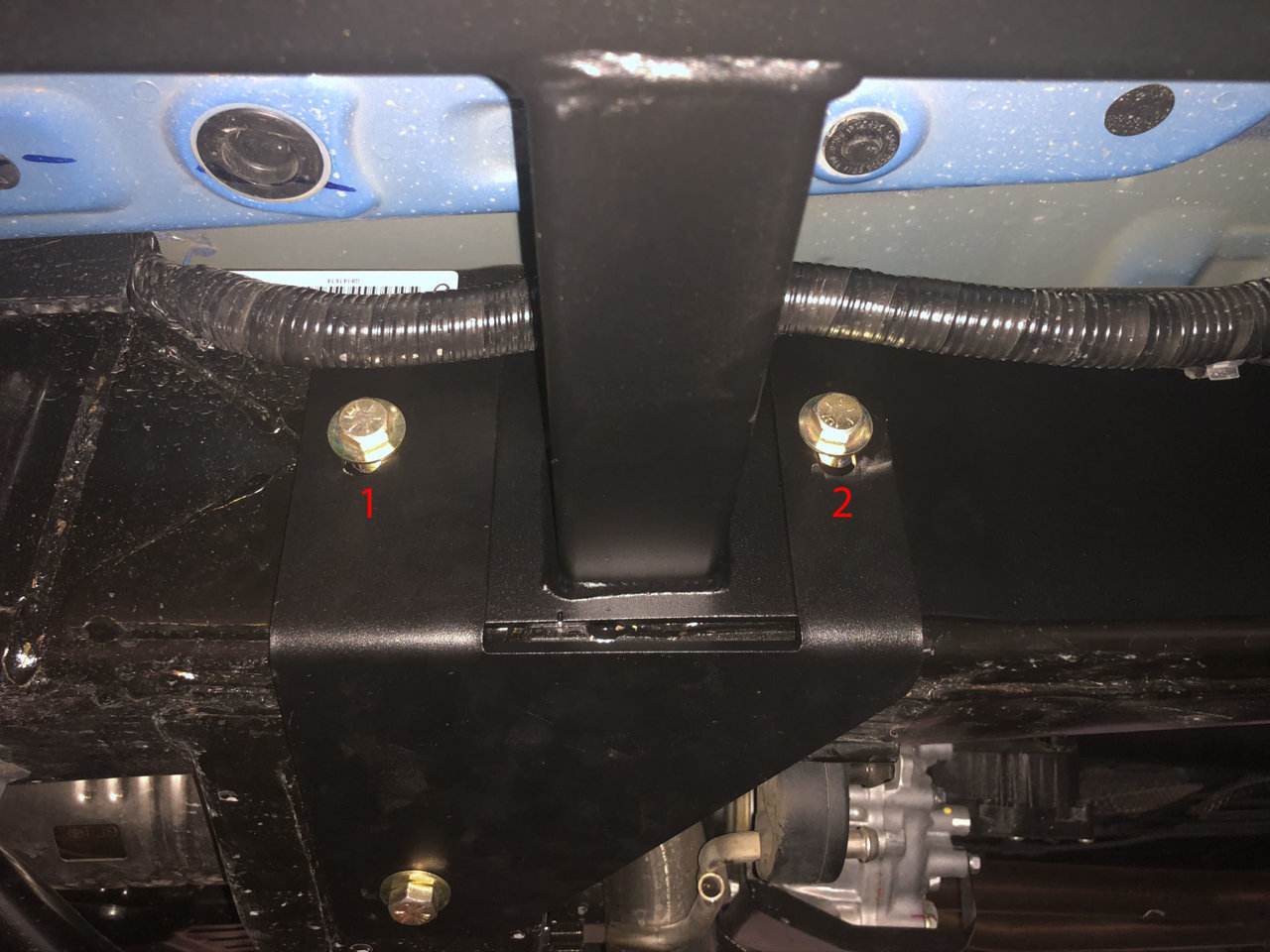 front_1_2.jpg