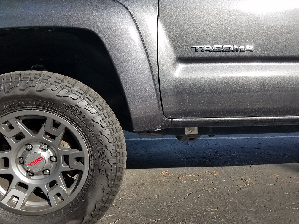 Front_Tire_Clearance_R.jpg