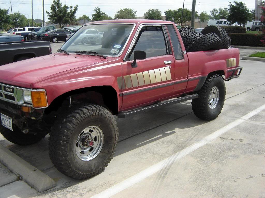 frontfenderchop_d0c617a5dca0c1b8f477a8cc9a7aea91503df6cf.jpg