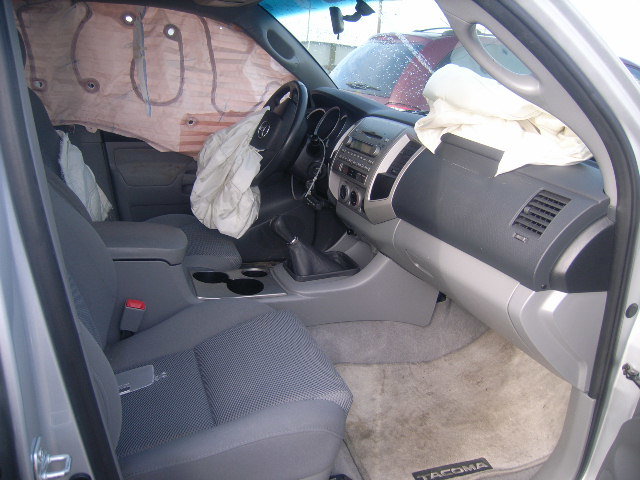 frontinterior_zps98f2827c_eef6279f787c41d060d468fd91e4c87981ecee94.jpg