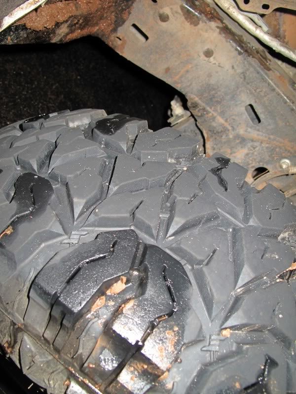fronttire2_ce4348d14ee14e9f5745eba61710ed93b788b275.jpg