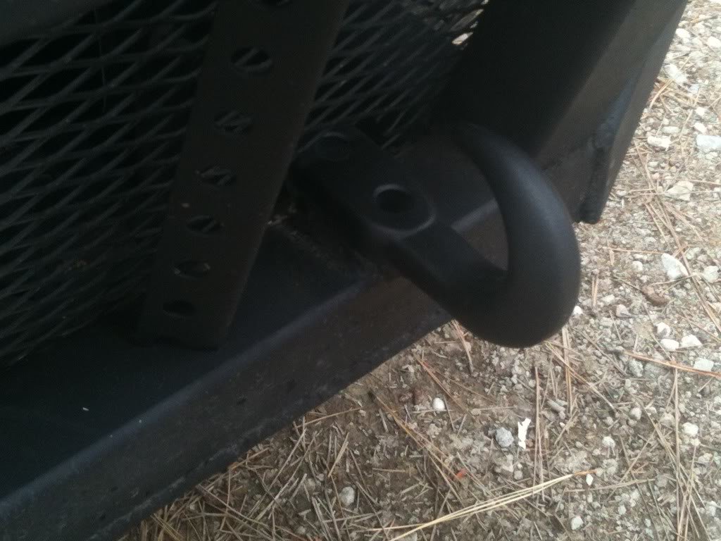 fronttowhooks2_7c9ee90998c2505cd22cc15cb855bc6875b949f4.jpg