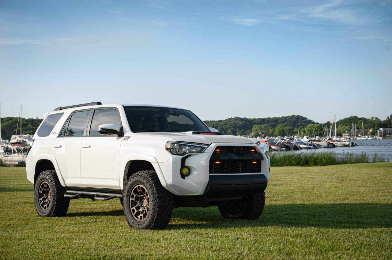 FSW-F248-White-4Runner.jpg
