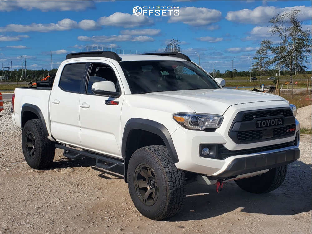 Fuel2018-tacoma-toyota-leveling-kit-stock-fuel-beast-machined.jpg