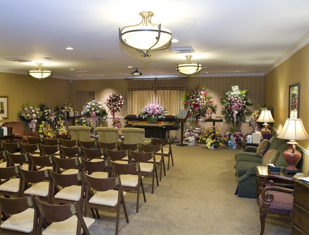 funeral_room_with_flowers.jpg