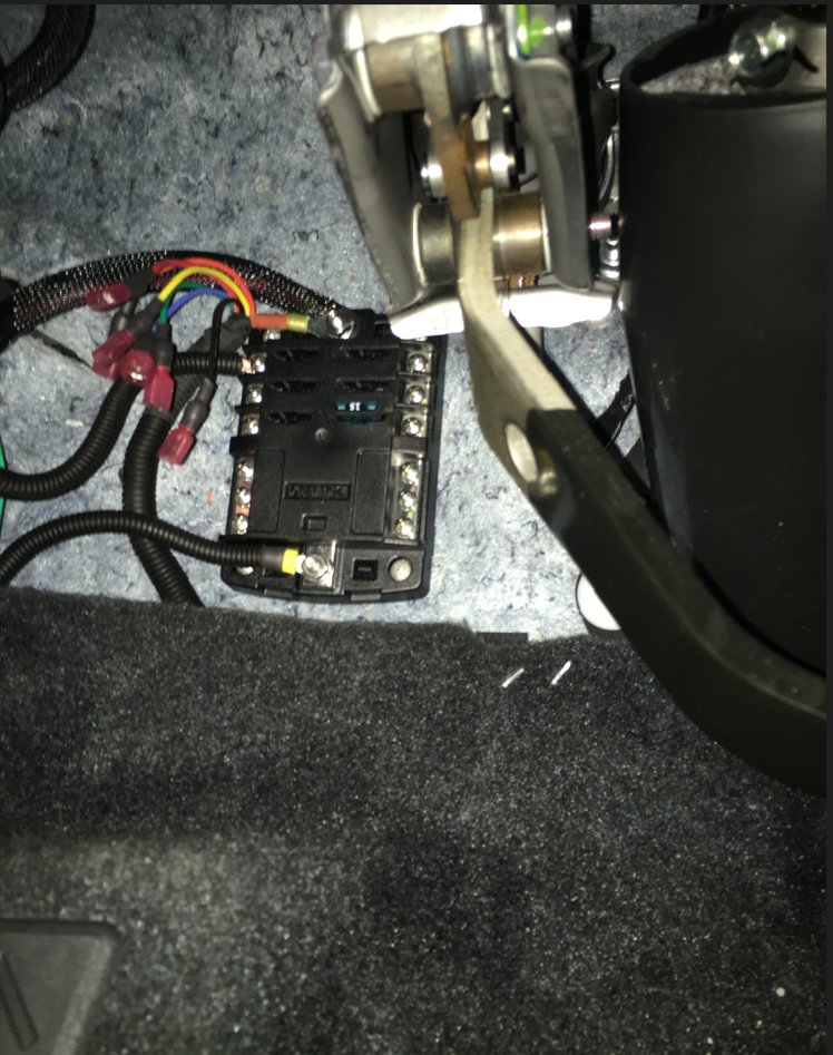 fuse block.jpg