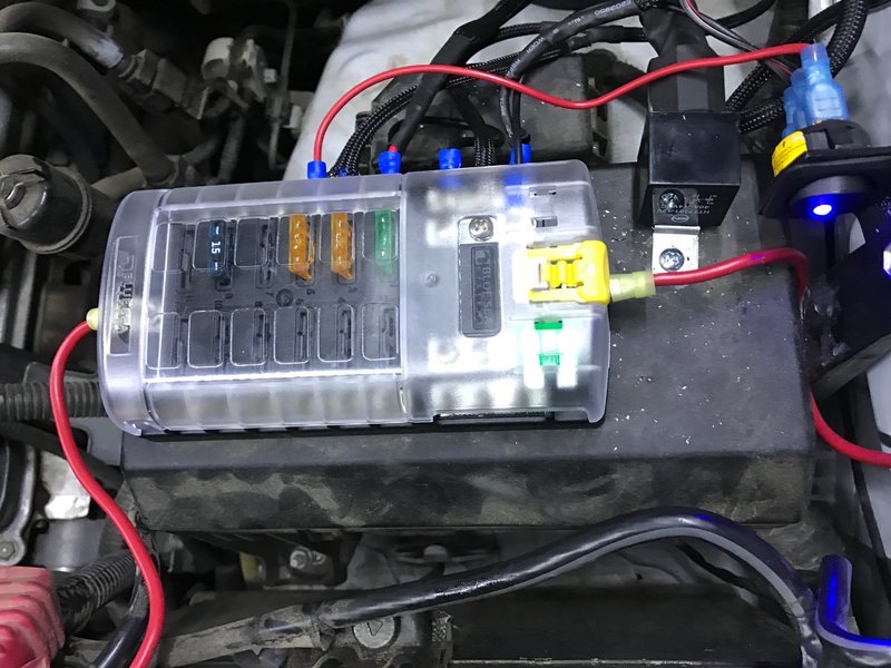 fuse-block3.jpg