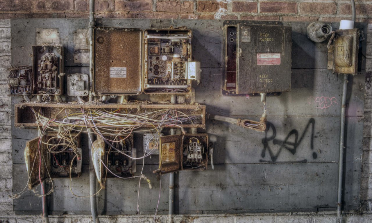 Fuse Box.jpg