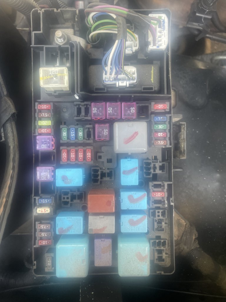 fuse_block.jpg
