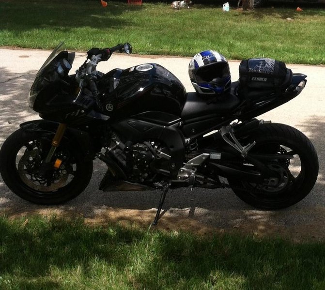 FZ1_2013.jpg