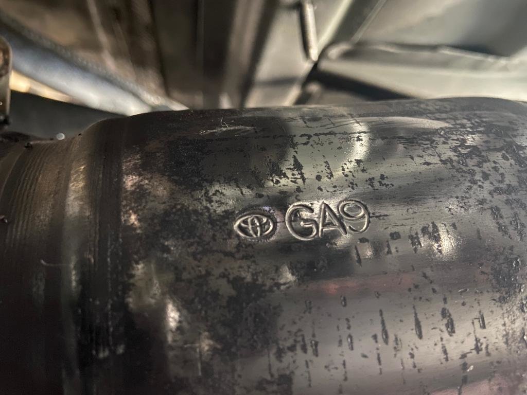 GA9 center exhaust pipe.jpg