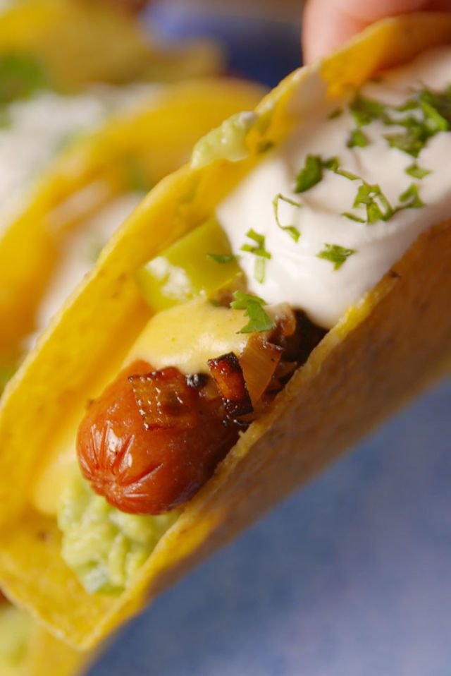 gallery-1493414145-delish-hot-docos-02-pin.jpg