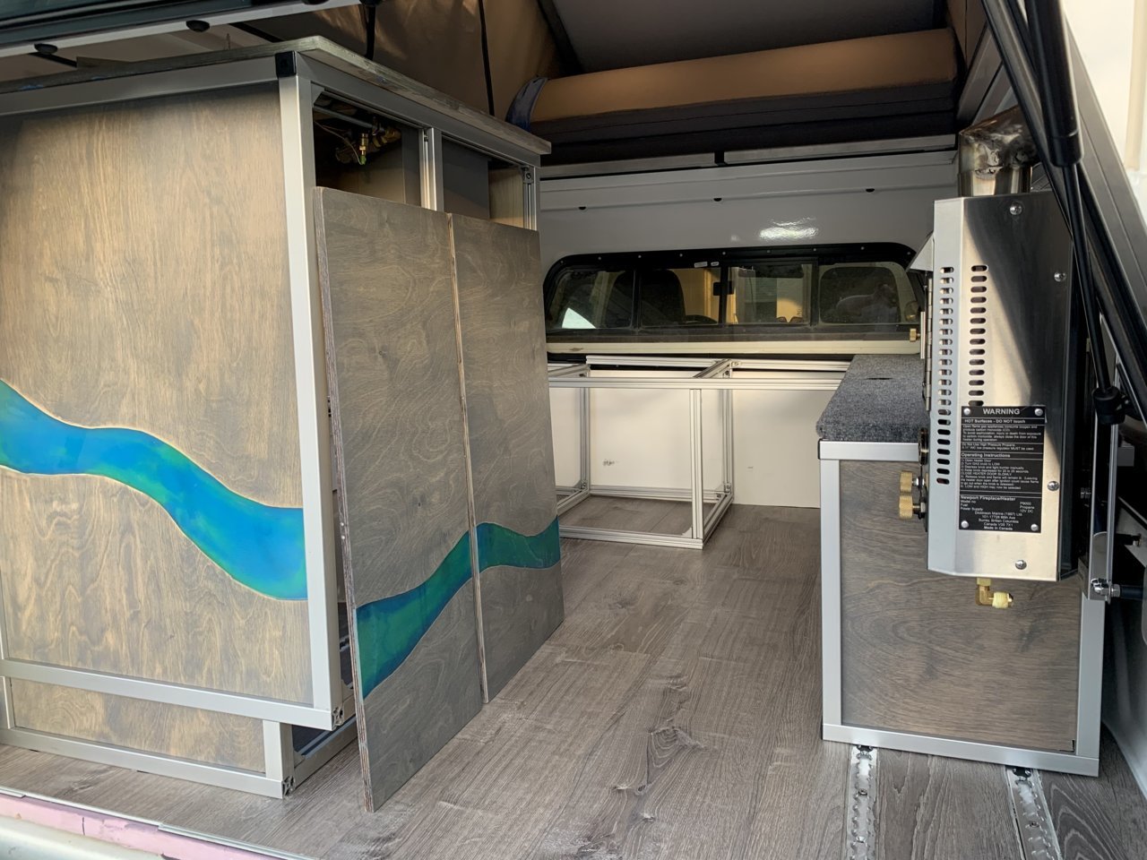 galley01.jpg