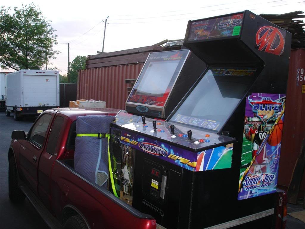 gamesintruck_ef2447b1b25d652c5cb9a77cd6f2f77724c5224b.jpg