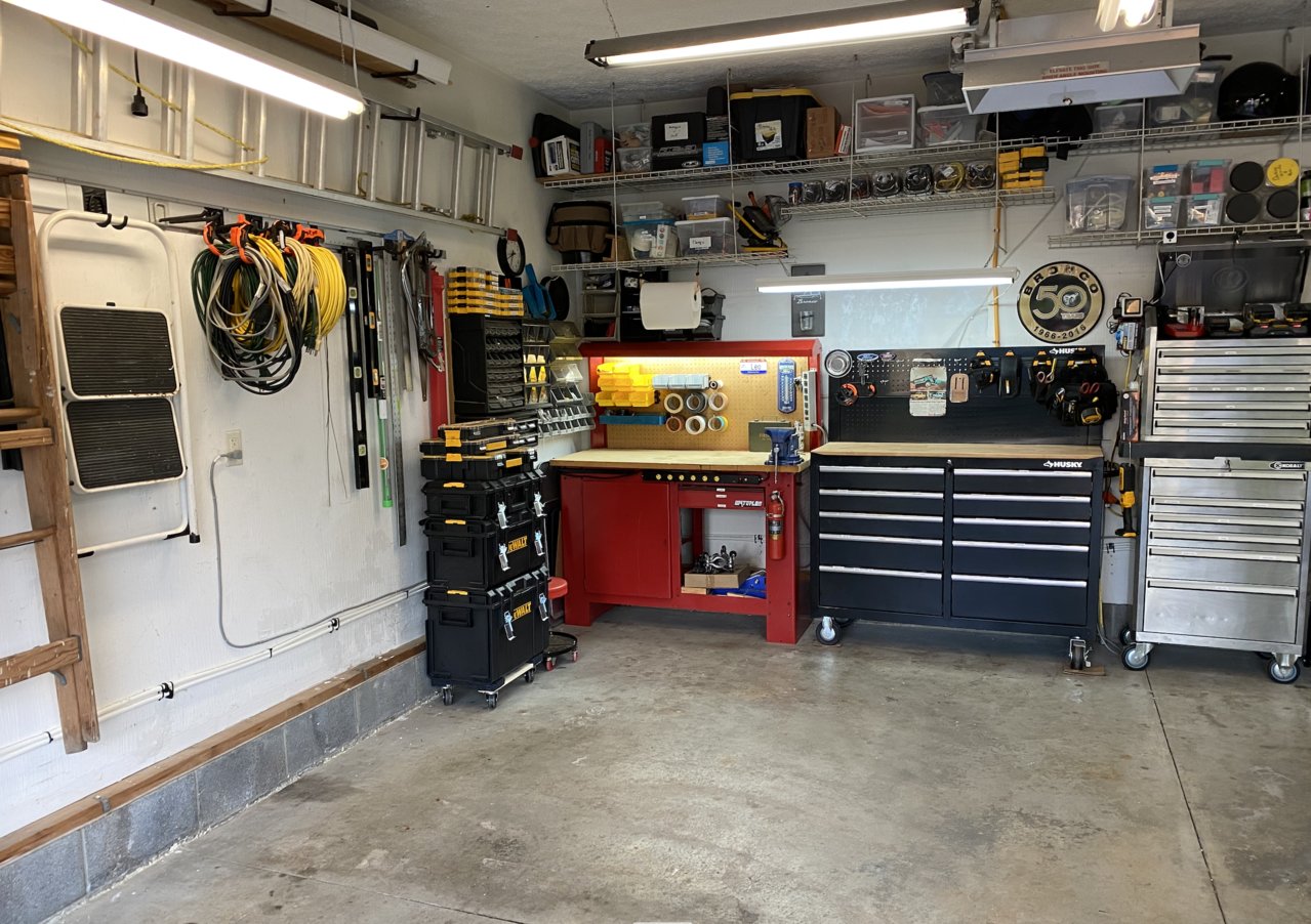 garage.jpg