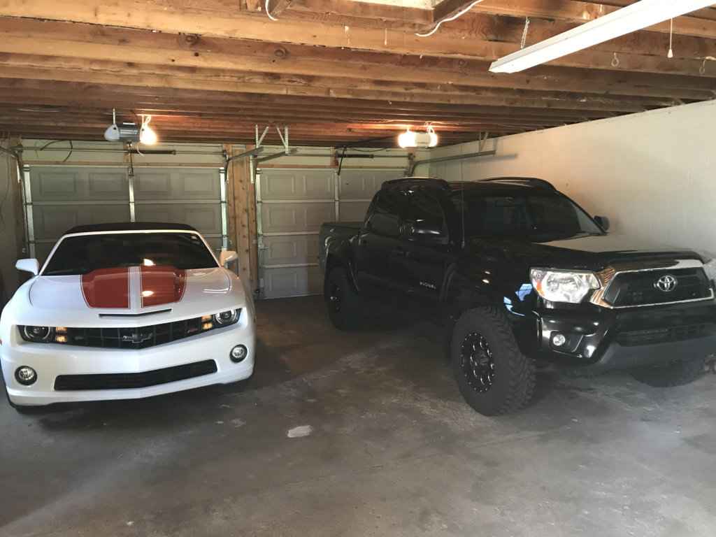 garage.jpg