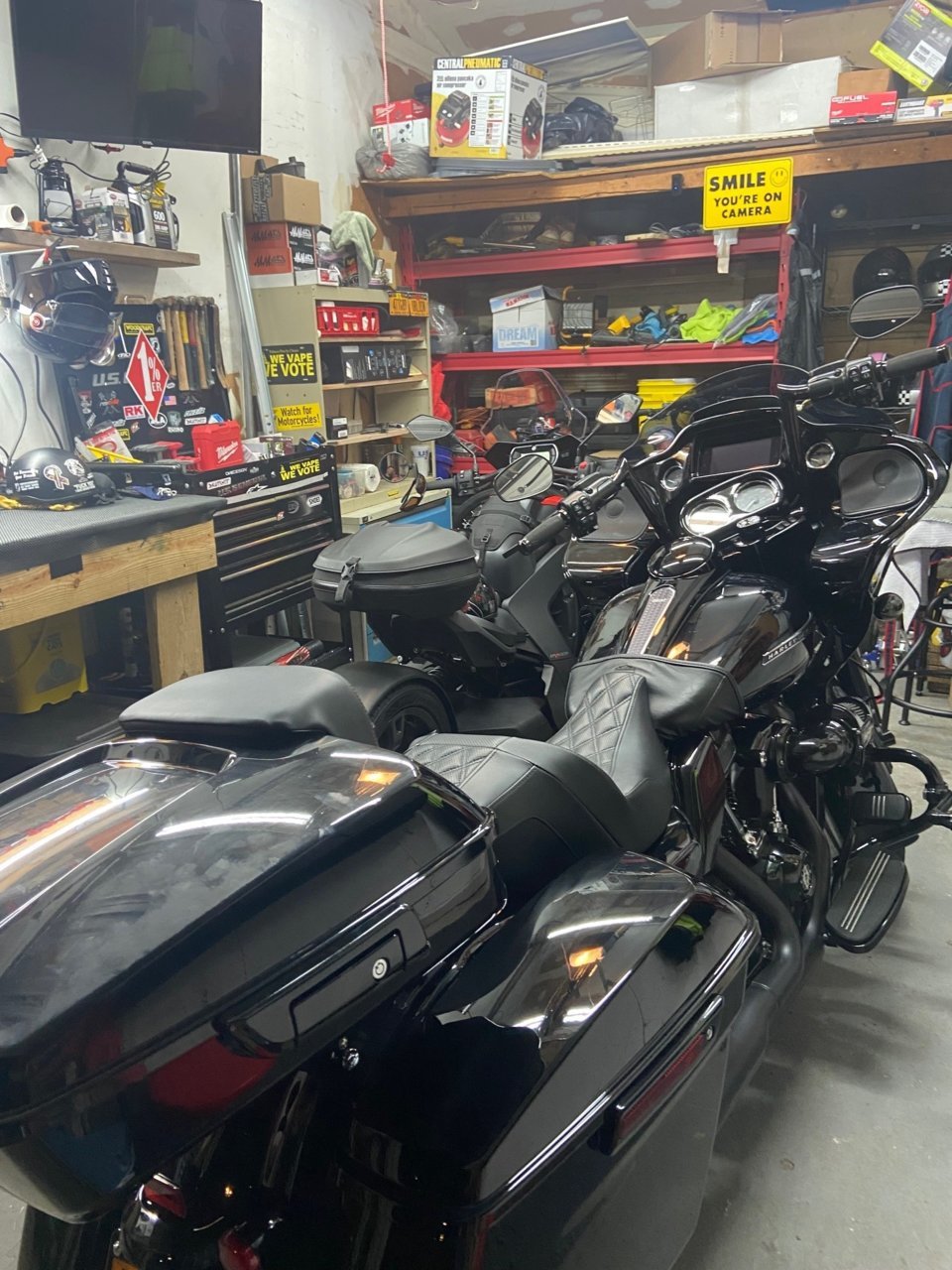 garage2.jpg