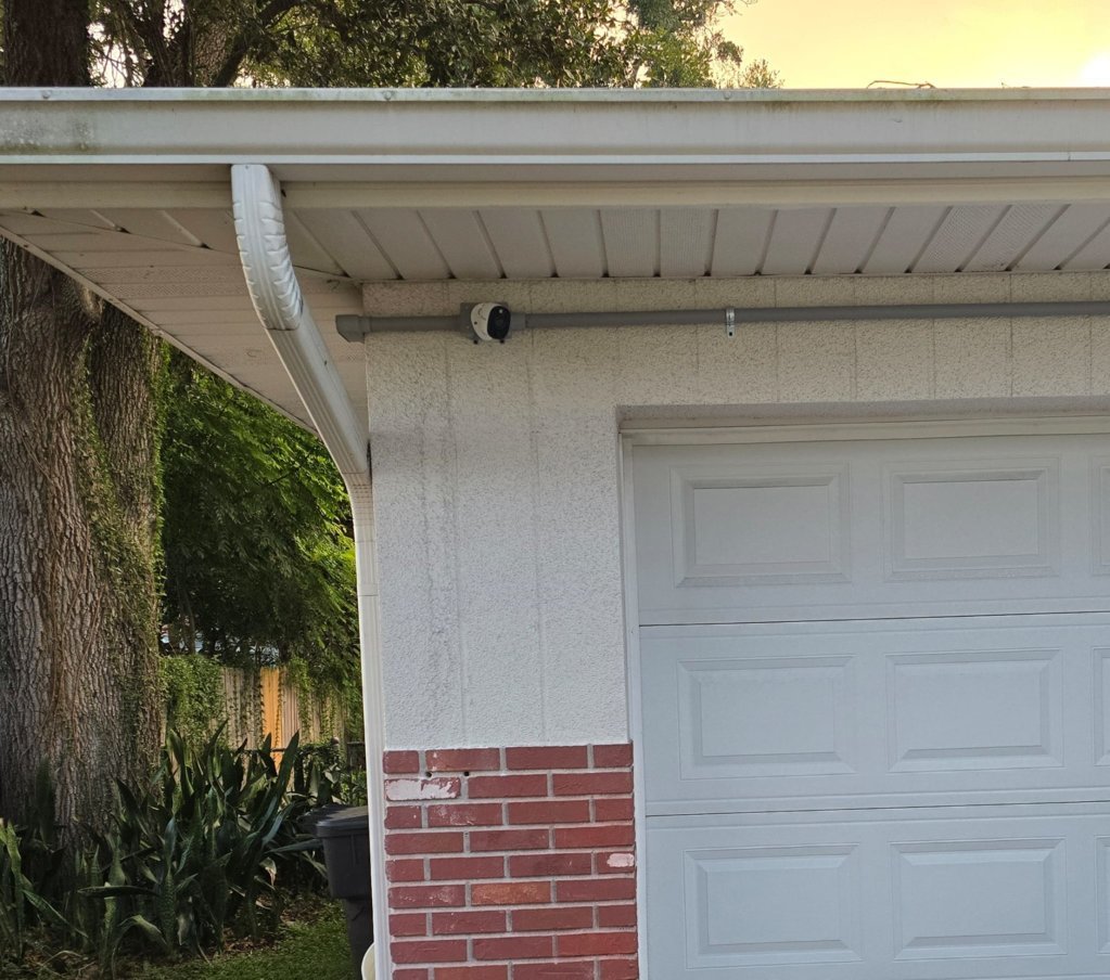 GarageF.jpg