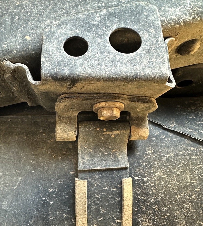 Gas Tank Mount.jpg
