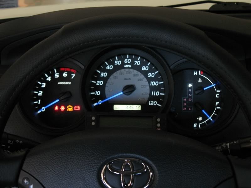 gauges1_c8044ff627fdf2e525401f46f01116122897370c.jpg