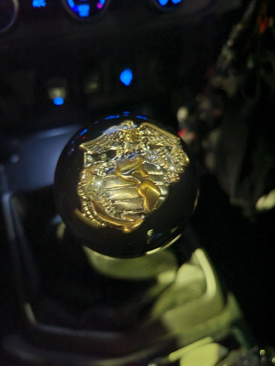 gear shifter.jpg