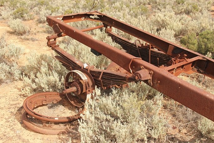 genuine metal construction.jpg