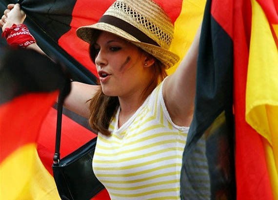 german_world_cup_flag_female_92d5e20cb1424e8a685f5654af2b525914726048.jpg