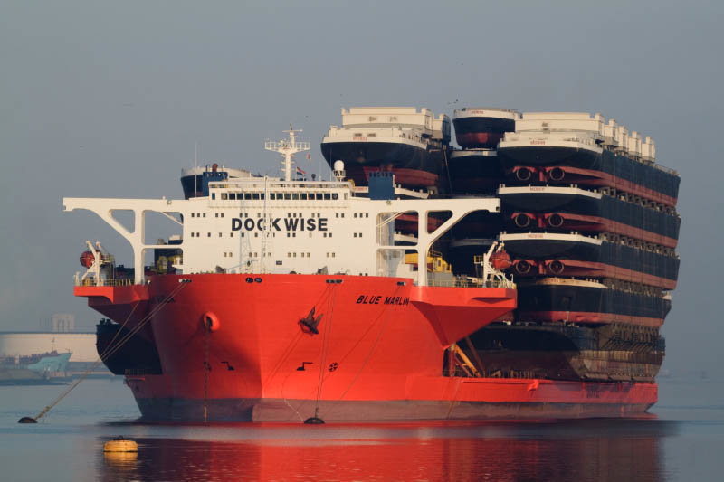 giant-ship-that-ships-other-ships-blue-marlin-2.jpg