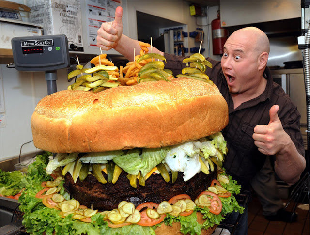 giant_burger1%25255B1%25255D_dd0d98f22ba9954d24607dc33ab469a984c17feb.jpg