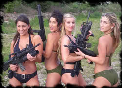 girlsandguns-1_b8c0a57779b4d3d1e5653892a1a99bdfadfe2ab0.jpg
