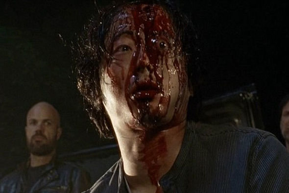 Glenn-s-eyeball-The-Walking-Dead-700920.jpg