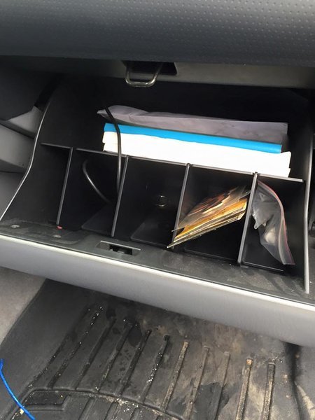 glove box.jpg