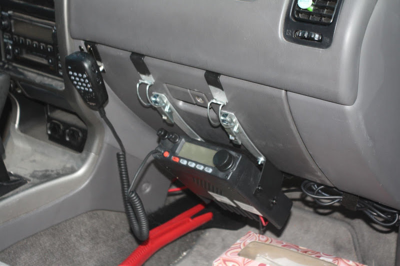 glove box mount using McMaster-Carr 6082A25.jpg