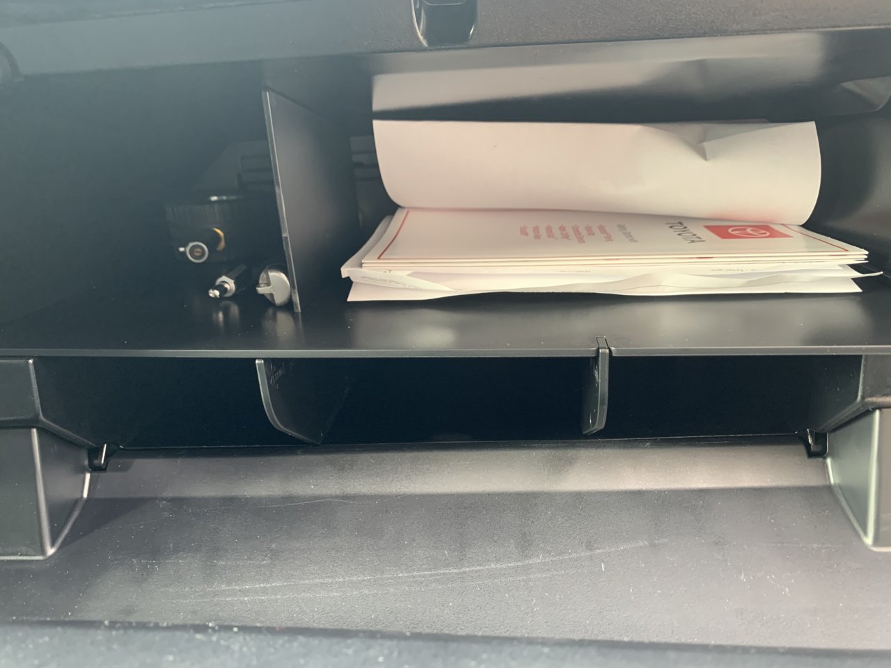 glovebox.jpg