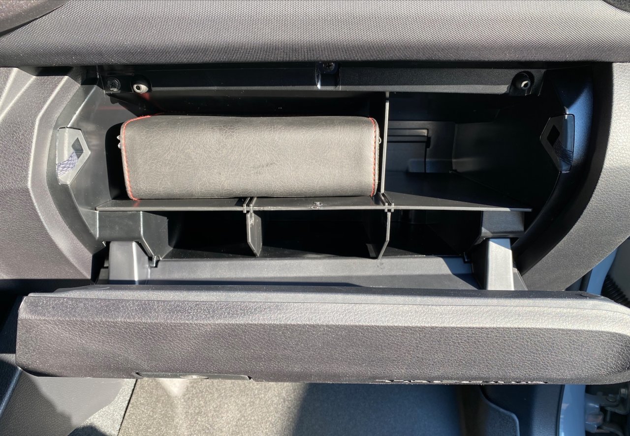 Glovebox organizer.jpg