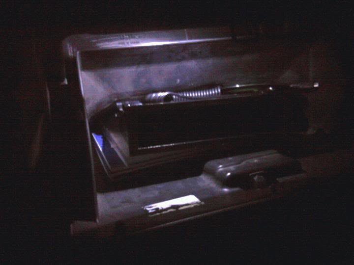 GloveBox_b2a31213725701b724057c4c53769288887b1fe6.jpg