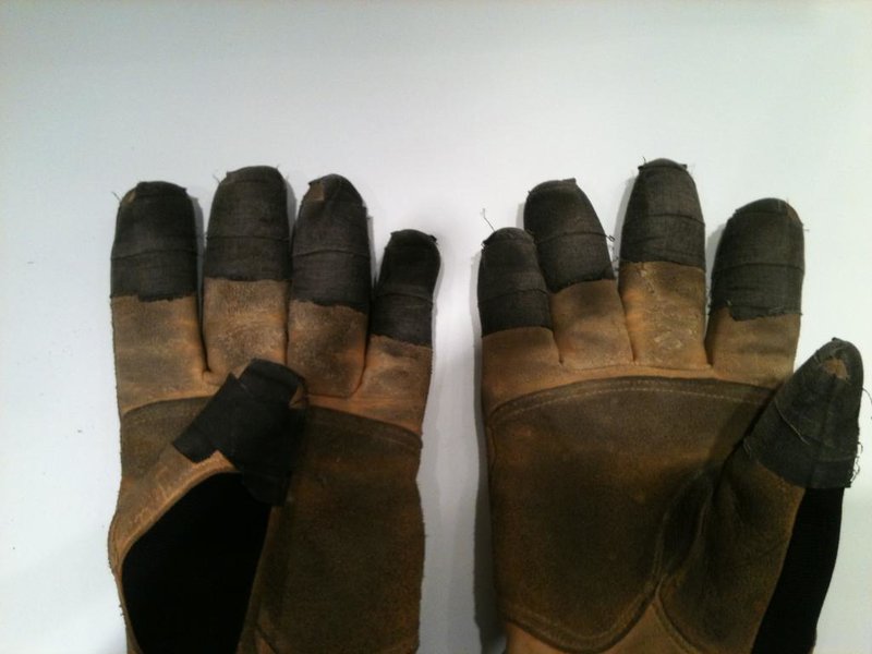 gloves 003.jpg